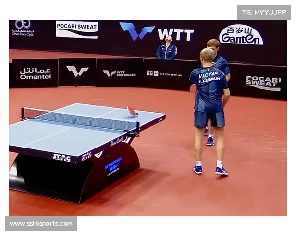 莱巴金娜决胜盘连下四局逆转，佩古拉情绪失控连续摔拍